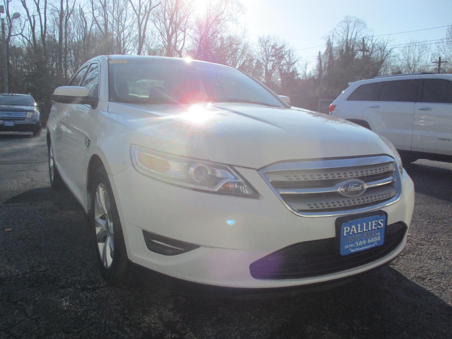 2010 Ford Taurus (1FAHP2HW2AG) , AUTOMATIC transmission, located at 540a Delsea Drive, Sewell, NJ, 08080, (856) 589-6888, 39.752560, -75.111206 - Photo#9